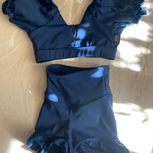 Tiger Friday dance set